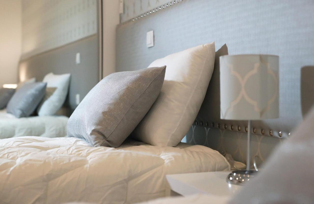 Glass Boutique - Rooms & Suites Маріня-Гранде Екстер'єр фото